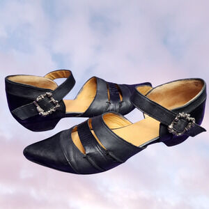 John Fluevog Alison Sexy Skull Buckle Mary Jane Shoes Pointed Black Womens Sz 8